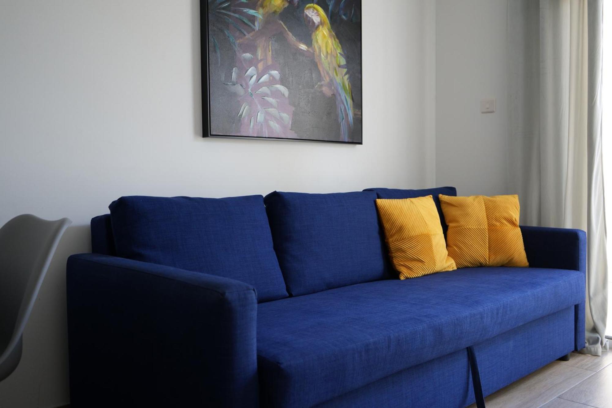 Nomad's Nest - Quiet Flat With Terrace Apartment