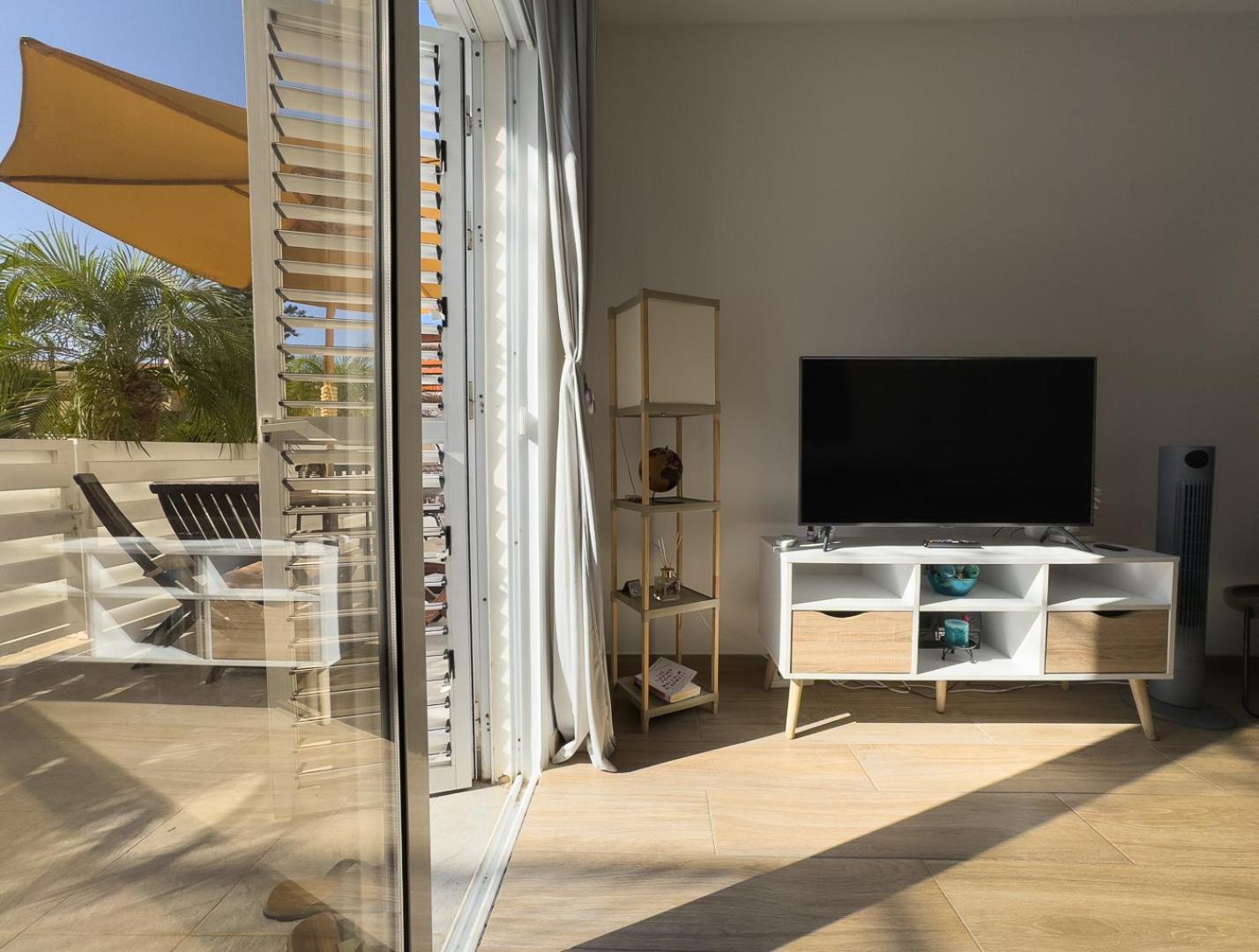 Nomad's Nest - Quiet Flat With Terrace Apartment *